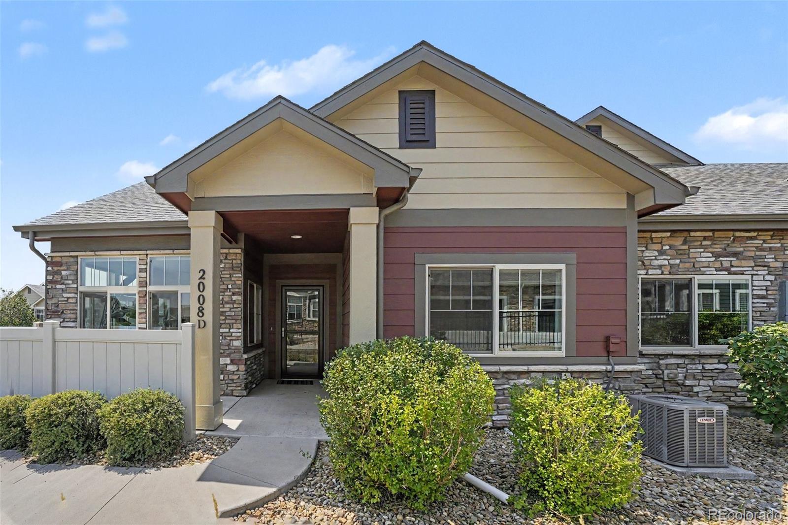 The Villas At Great Plains Aurora Condo / Townhome | MLS #: 62014542008 S Flanders Way D, Aurora Beds: 2 Baths: 2 Price: $430,000