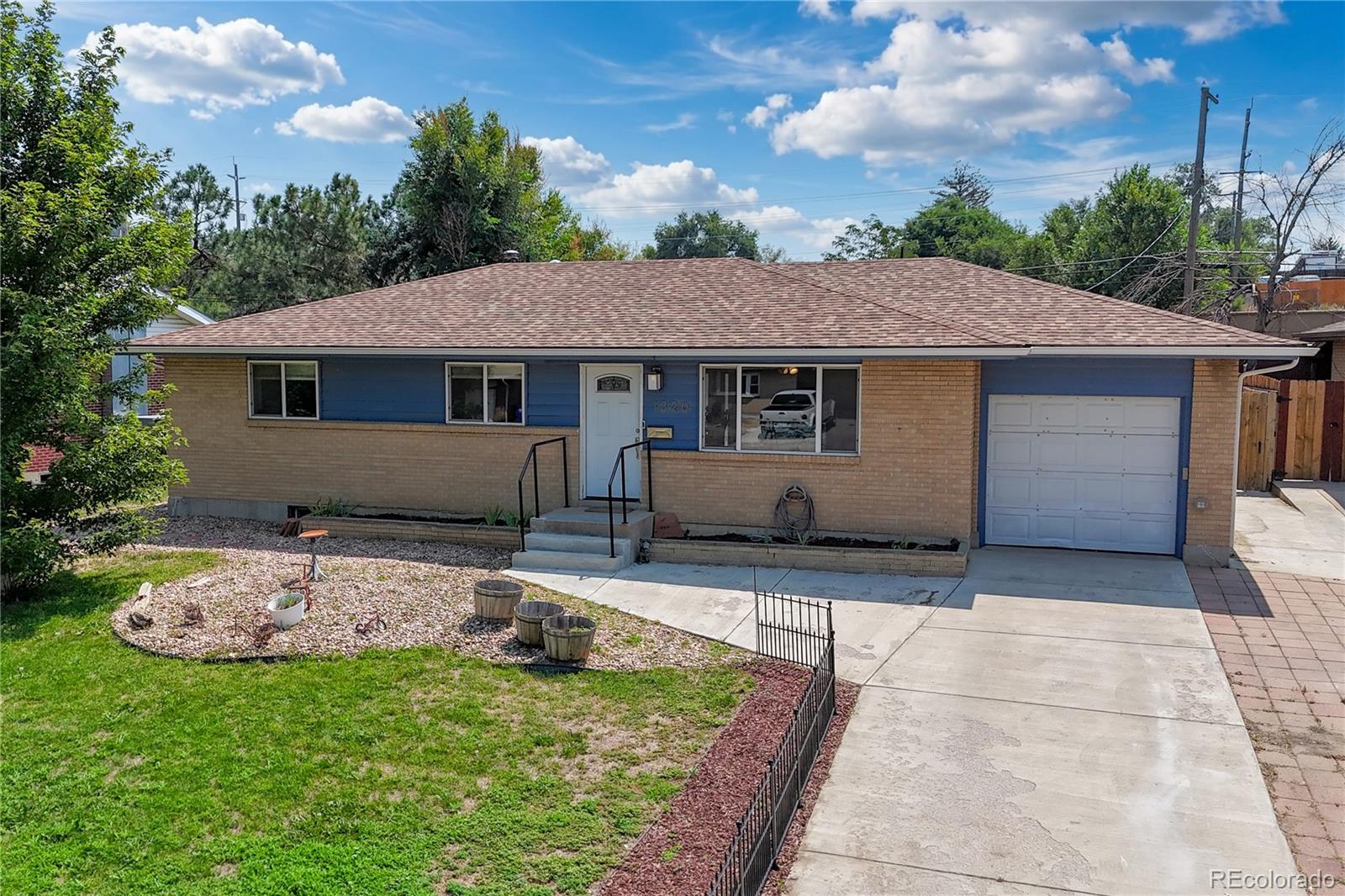 1320  27th Street, greeley&nbsp; House Search MLS Picture