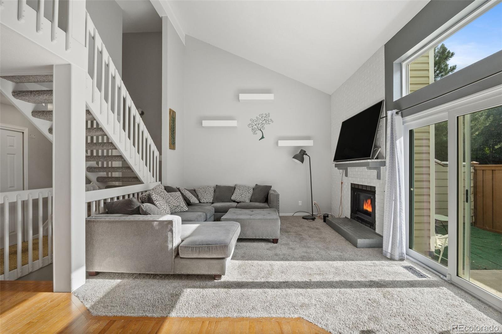  Englewood Condo / Townhome | MLS #: 84054507667 S Monaco Circle , Englewood Beds: 4 Baths: 2 Price: $425,000