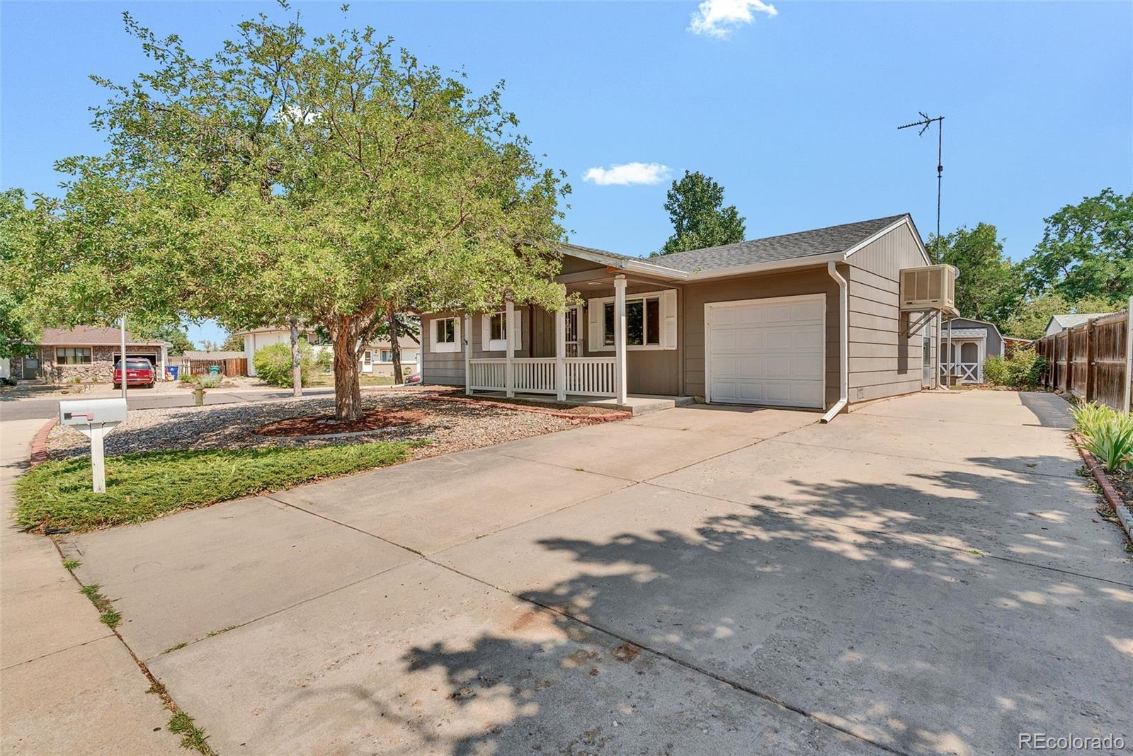 11609 E Walsh Place, aurora&nbsp; House Search MLS Picture