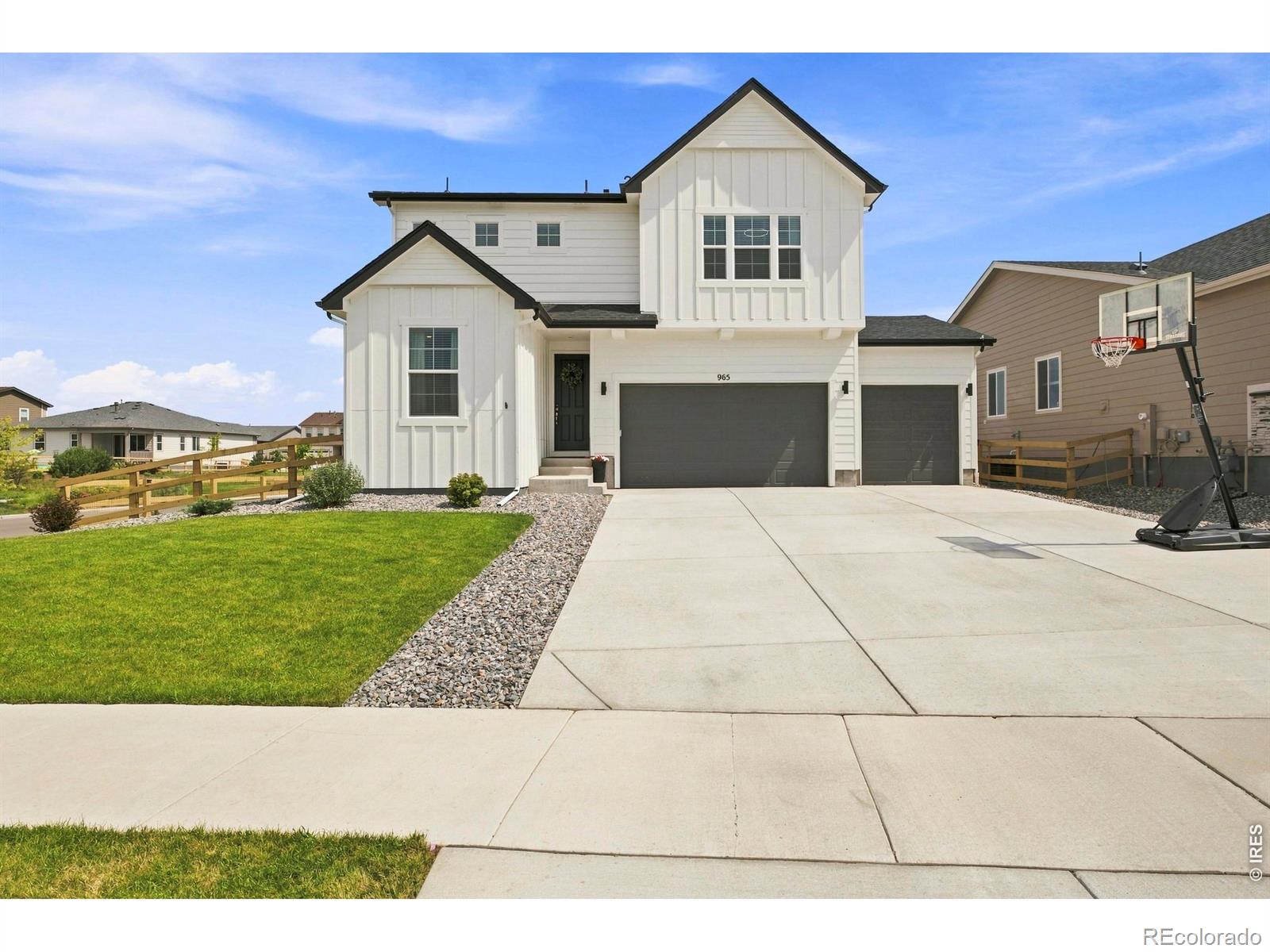  Windsor Home | MLS #: 4567891066098965  Sandhills Street, Windsor Beds: 4 Baths: 3 Price: $600,000