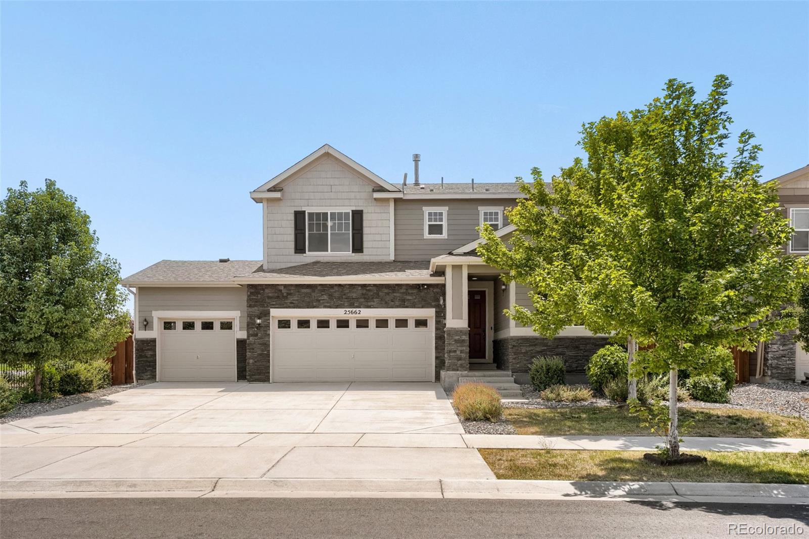  Aurora Home | MLS #: 385226725662 E Bayaud Place, Aurora Beds: 4 Baths: 3 Price: $535,000