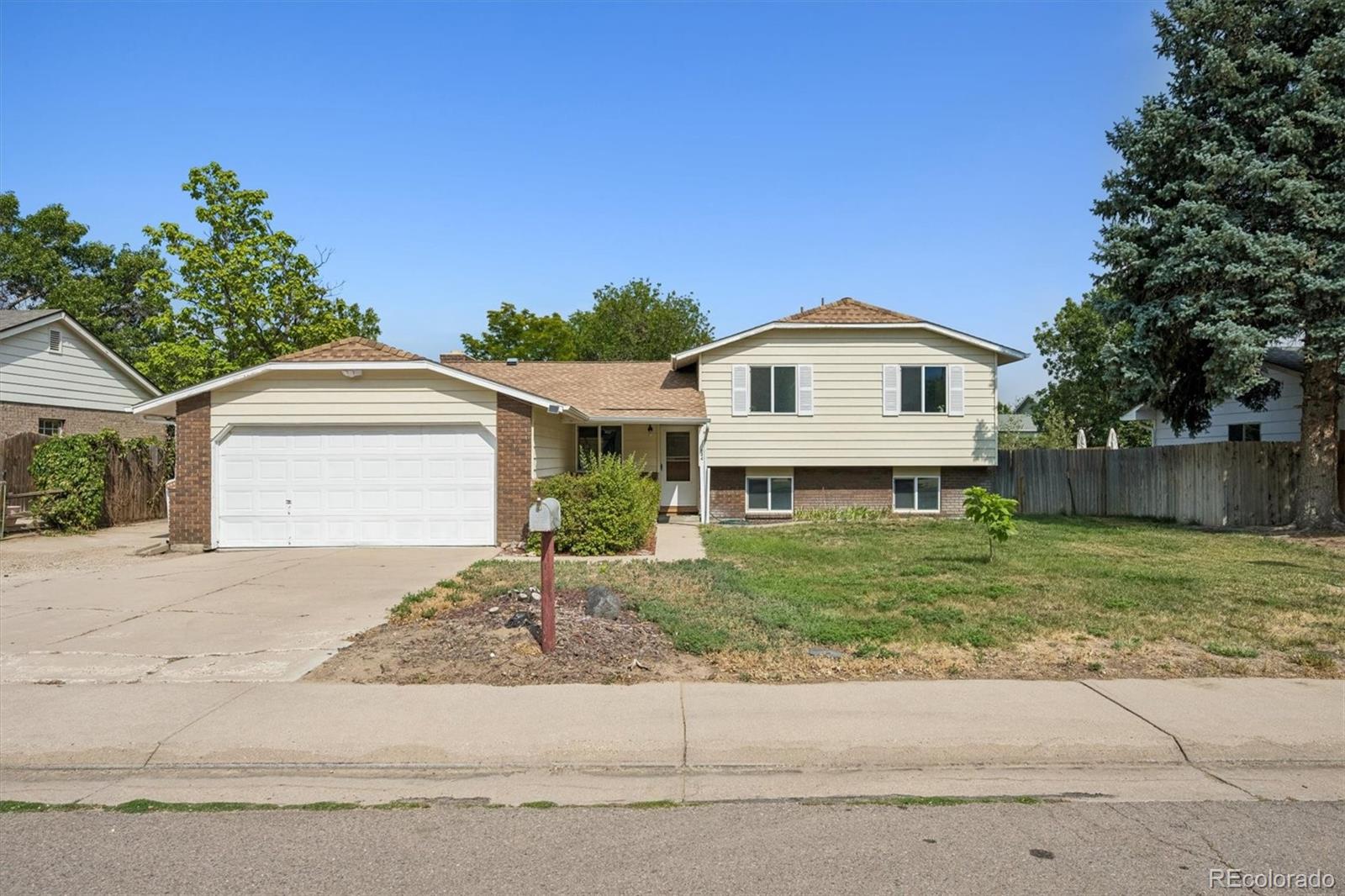  Brighton Home | MLS #: 6339458834 S 13th Avenue, Brighton Beds: 3 Baths: 3 Price: $495,000