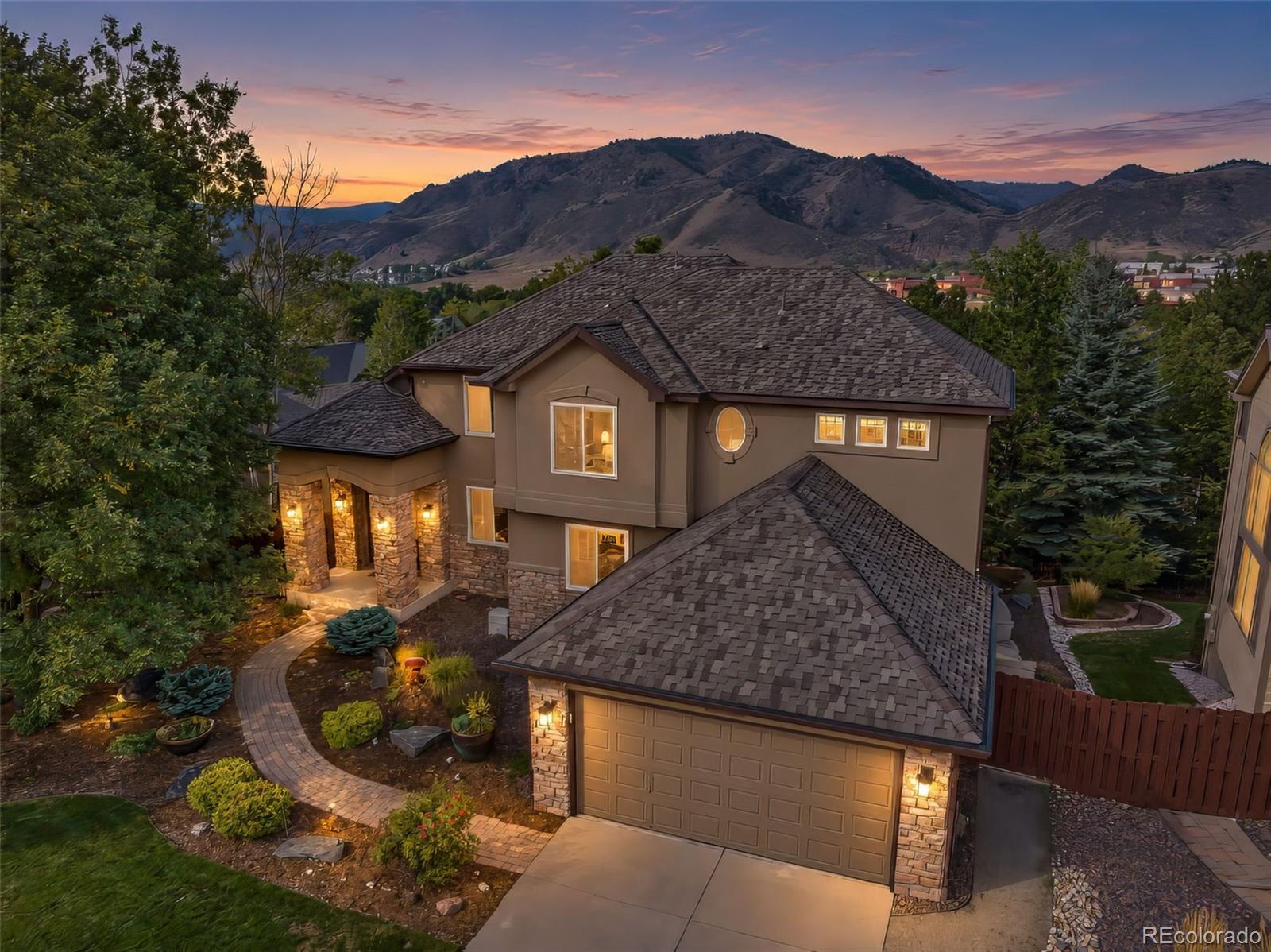 golden&nbsp; House Search Picture