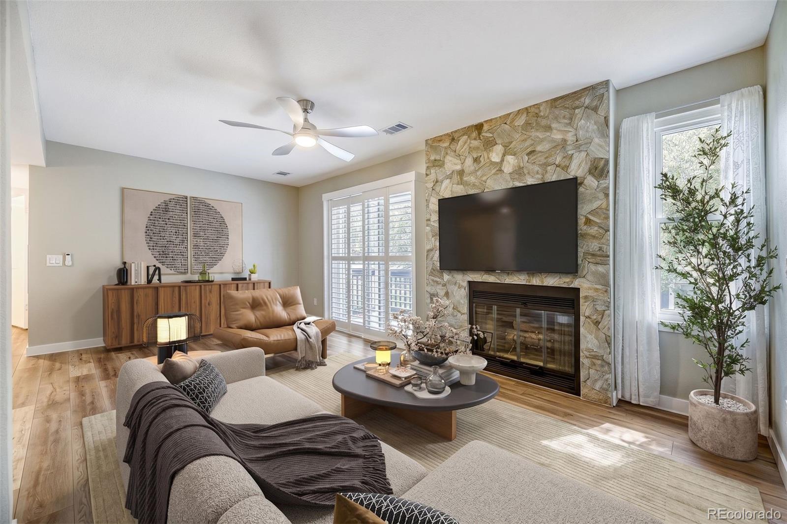 Louisiana Purchase Aurora Condo / Townhome | MLS #: 30339401314 S Cathay Court 102, Aurora Beds: 1 Baths: 1 Price: $225,000