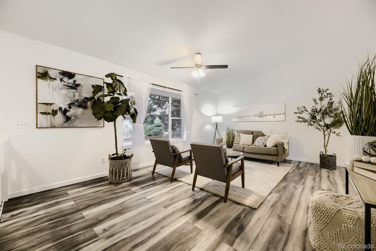 554 S Kittredge Way, aurora&nbsp; House Search MLS Picture