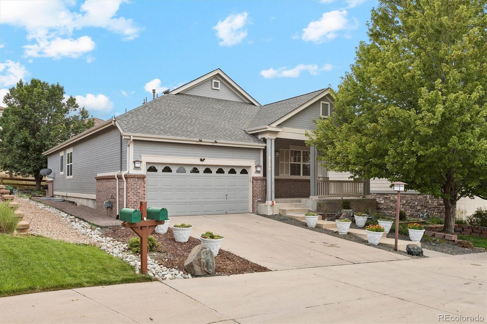  Aurora Home | MLS #: 904857322780 E Heritage Parkway, Aurora Beds: 2 Baths: 3 Price: $715,000