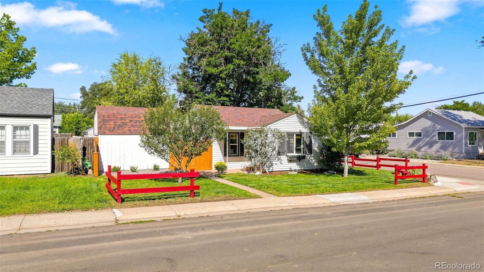 Broadway Heights Englewood Home | MLS #: 30492954001 S Grant Street, Englewood Beds: 2 Baths: 2 Price: $445,000