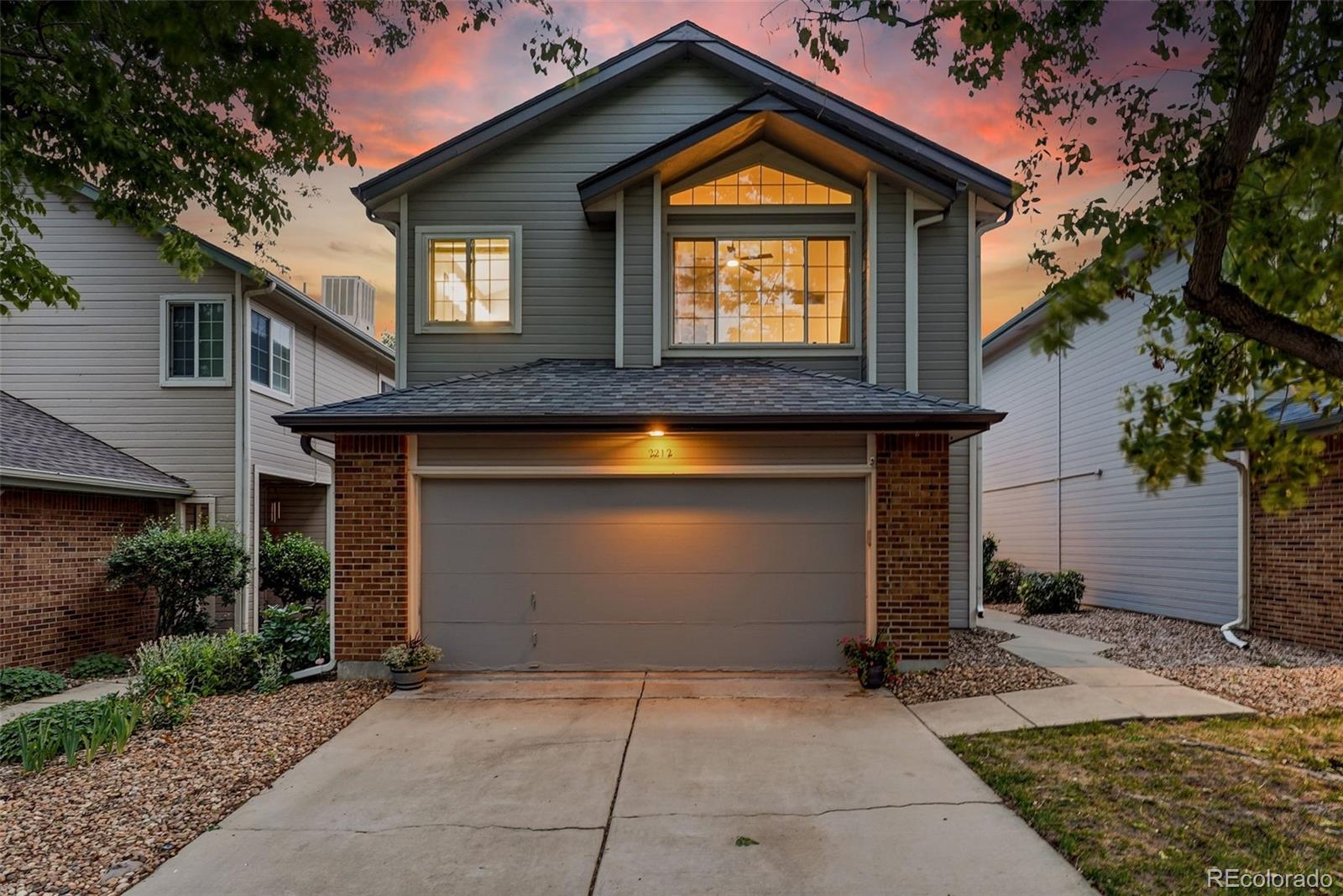  Aurora Home | MLS #: 64226242212 S Nome Court, Aurora Beds: 3 Baths: 4 Price: $499,000