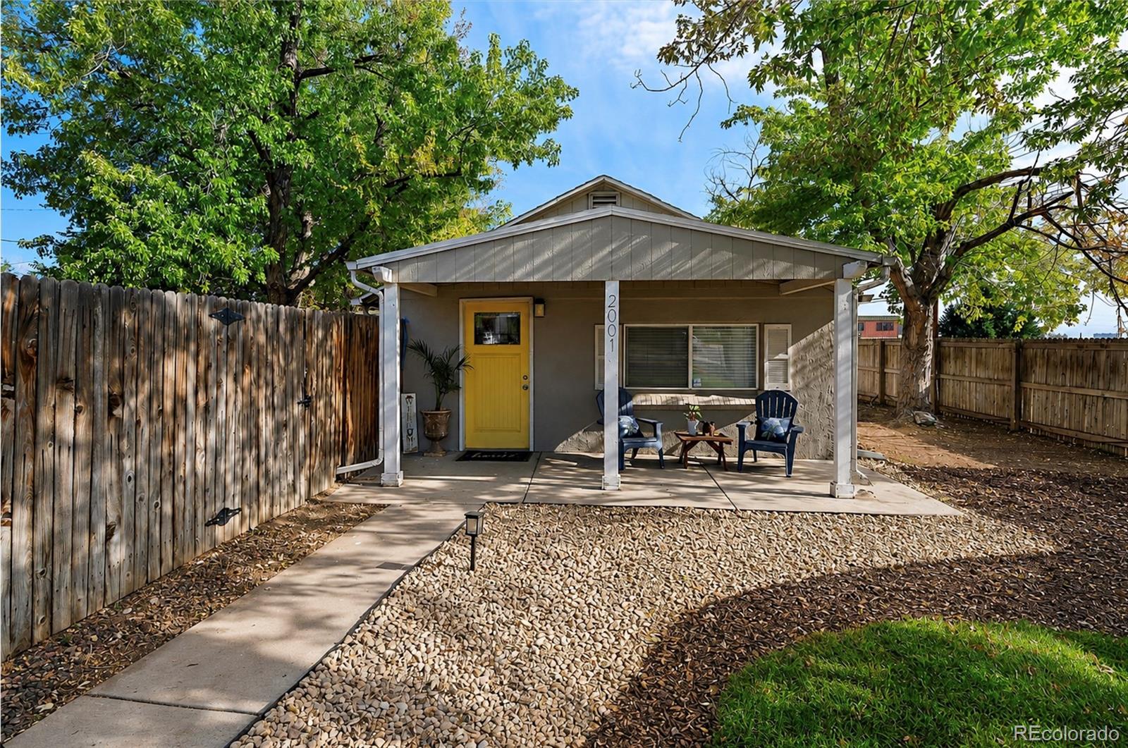  Englewood Home | MLS #: 24428022001 W Wesley Avenue, Englewood Beds: 3 Baths: 2 Price: $435,000