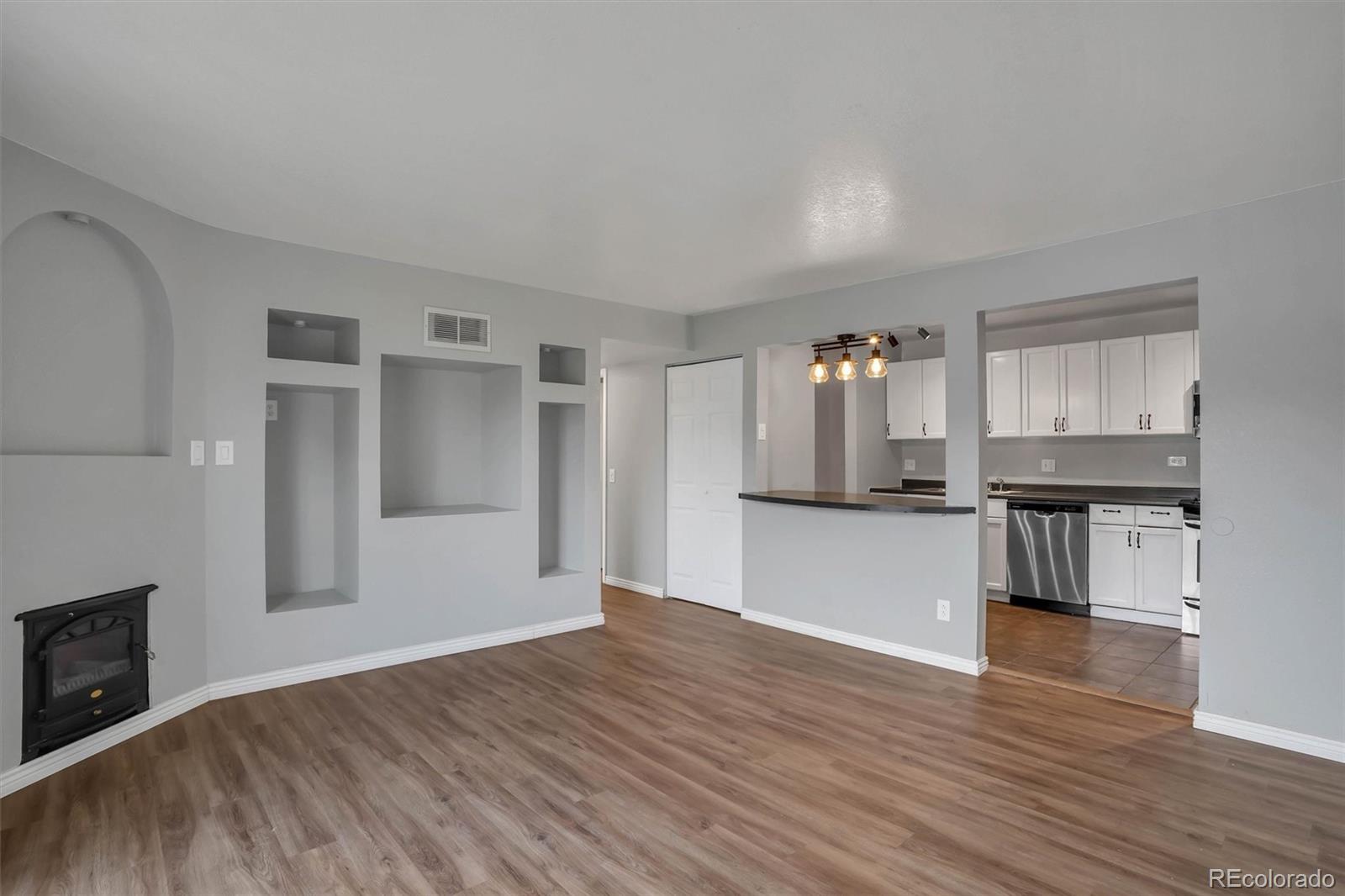  Thornton Condo / Townhome | MLS #: 427317510211  Ura Lane 4-201, Thornton Beds: 2 Baths: 1 Price: $129,000