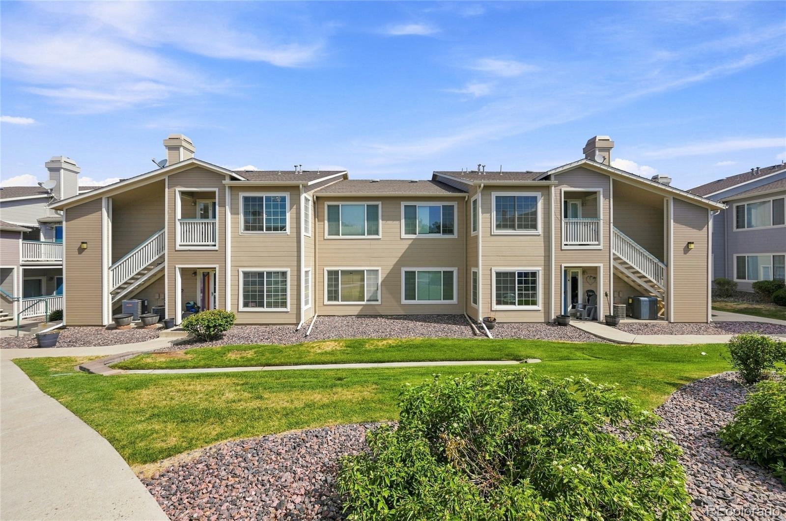  Littleton Condo / Townhome | MLS #: 16401768334  Pebble Creek Way 204, Littleton Beds: 2 Baths: 2 Price: $319,700