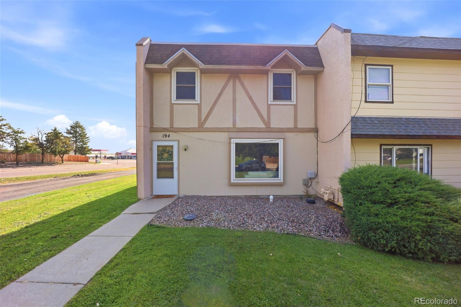 pueblo&nbsp; House Search Picture