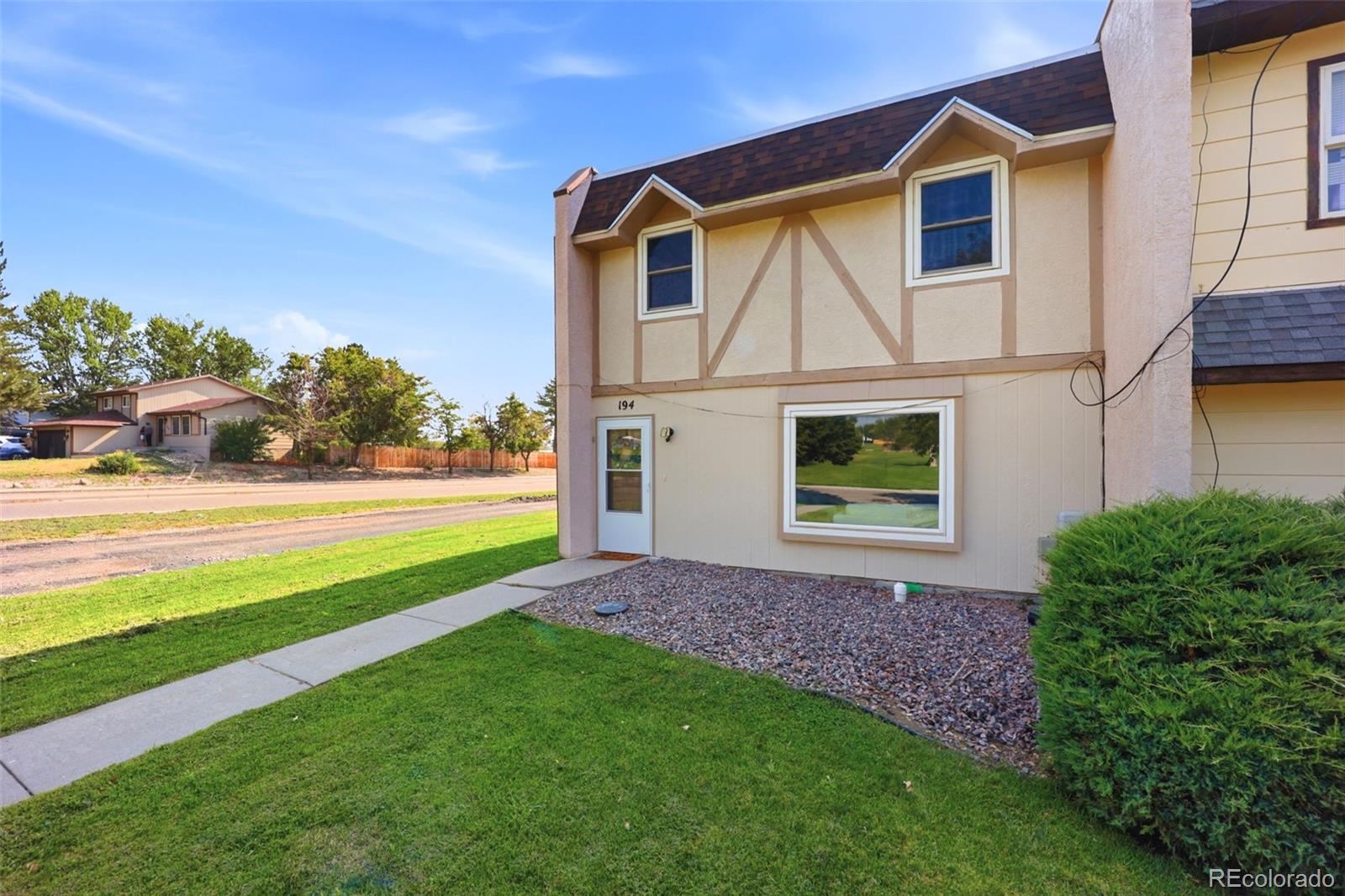 194  Gamble Lane, pueblo&nbsp; House Search MLS Picture