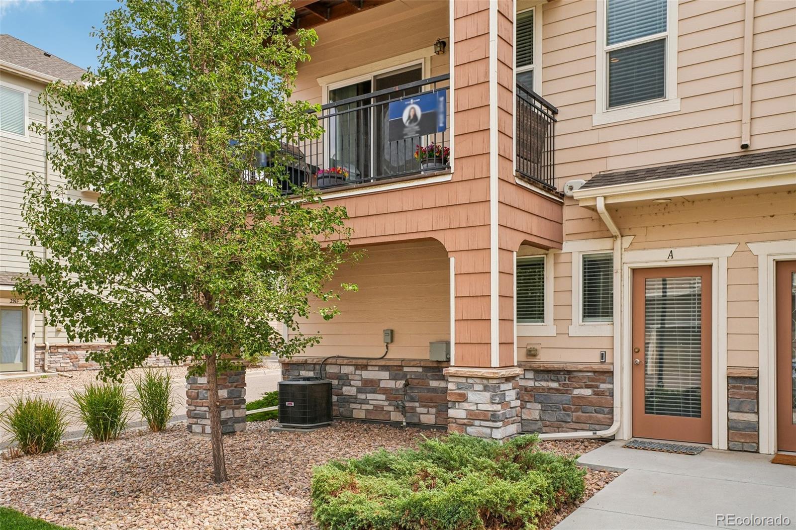 Dunes Park Henderson Home | MLS #: 418430011250  Florence Street, Henderson Beds: 3 Baths: 4 Price: $369,000