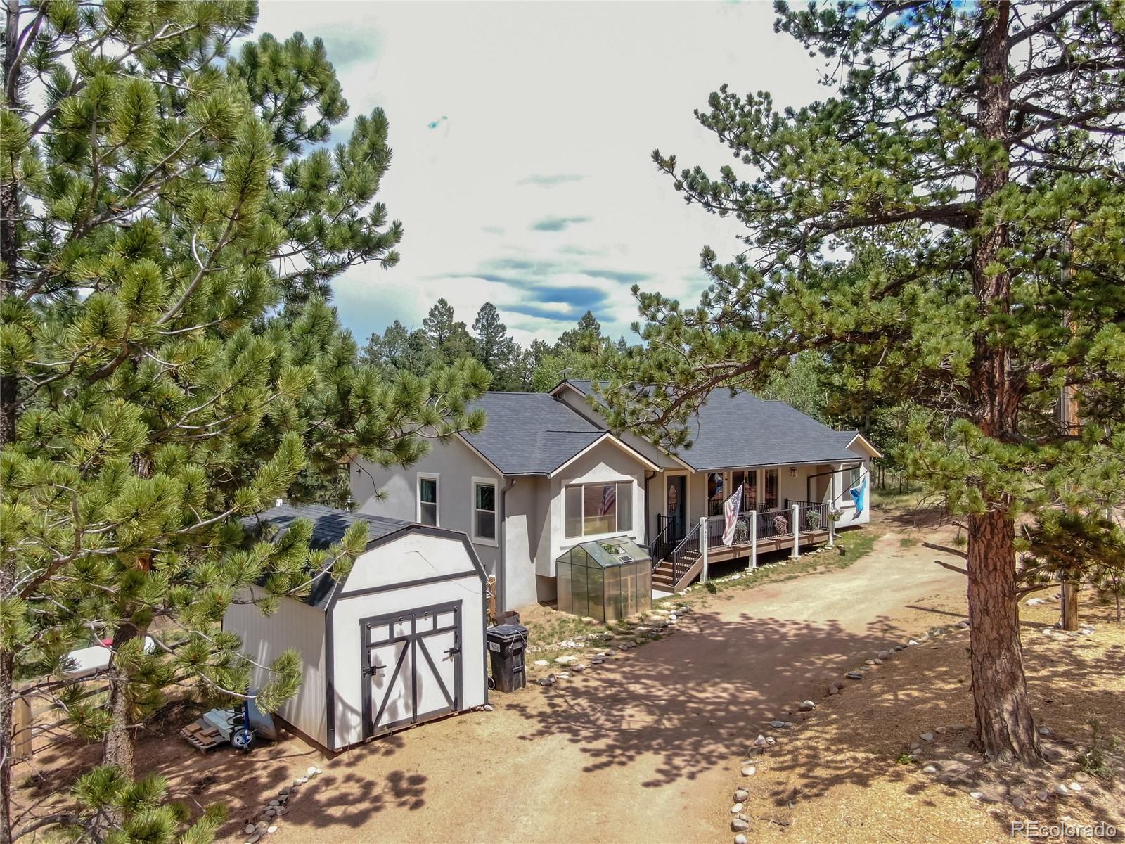  Florissant Home | MLS #: 98465931427 N Mountain Estates Road, Florissant Beds: 3 Baths: 2 Price: $549,000