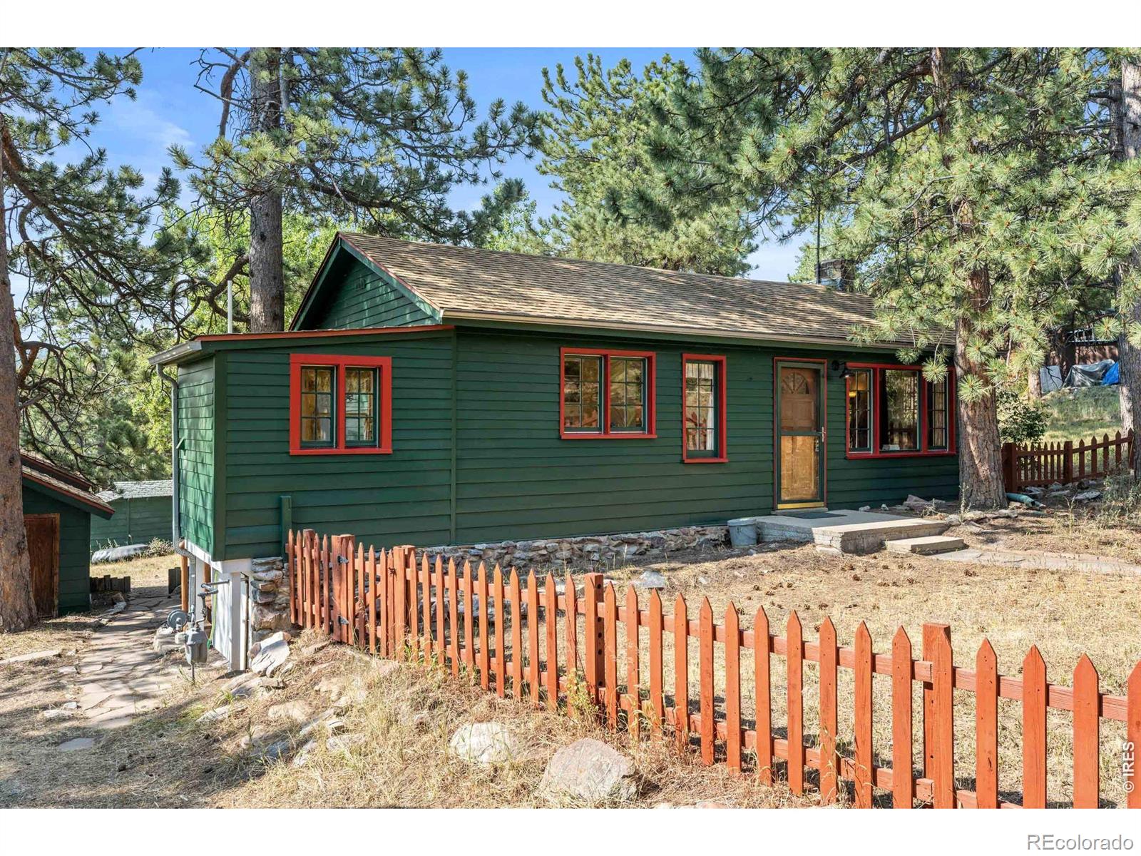 32048  Highway 72 , golden&nbsp; House Search MLS Picture