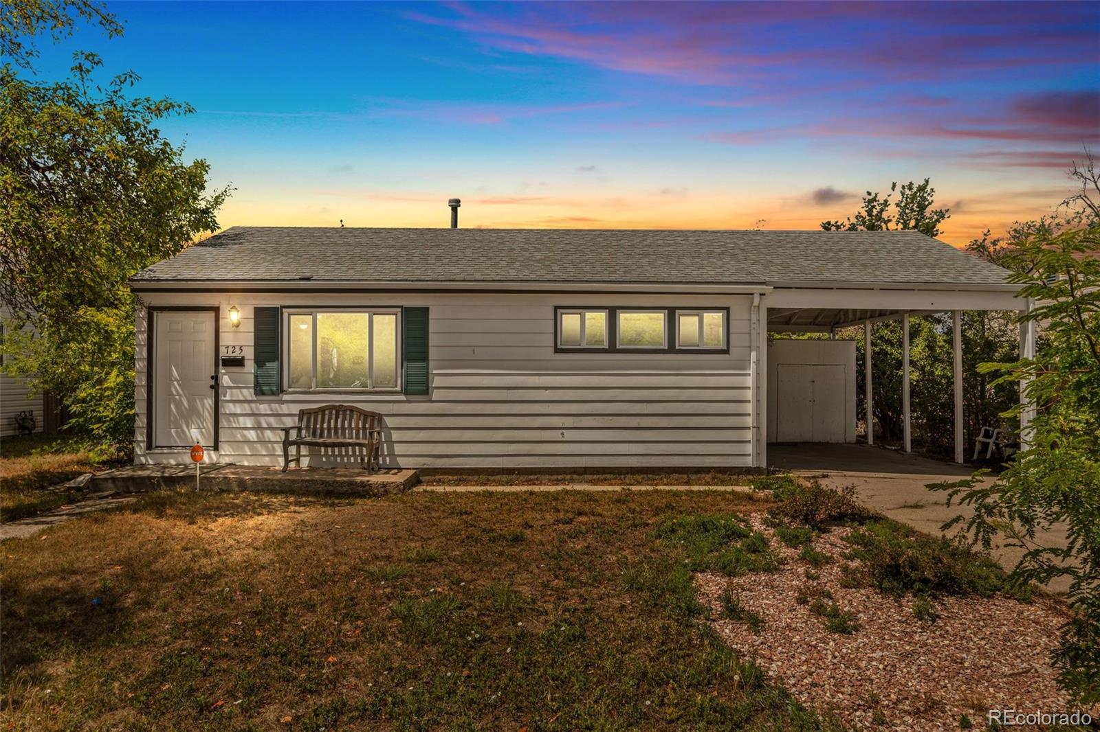 725  Kingston Street, aurora&nbsp; House Search MLS Picture