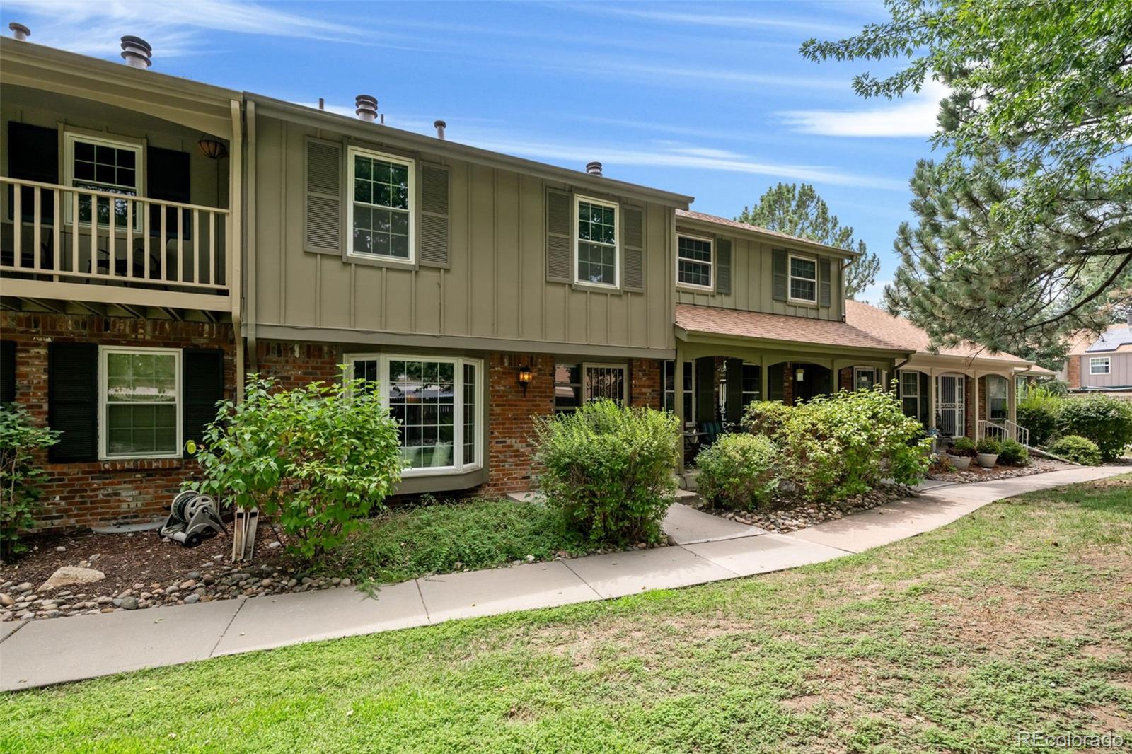  Denver Condo / Townhome | MLS #: 74334677505 W Yale Avenue 2204, Denver Beds: 3 Baths: 3 Price: $396,400