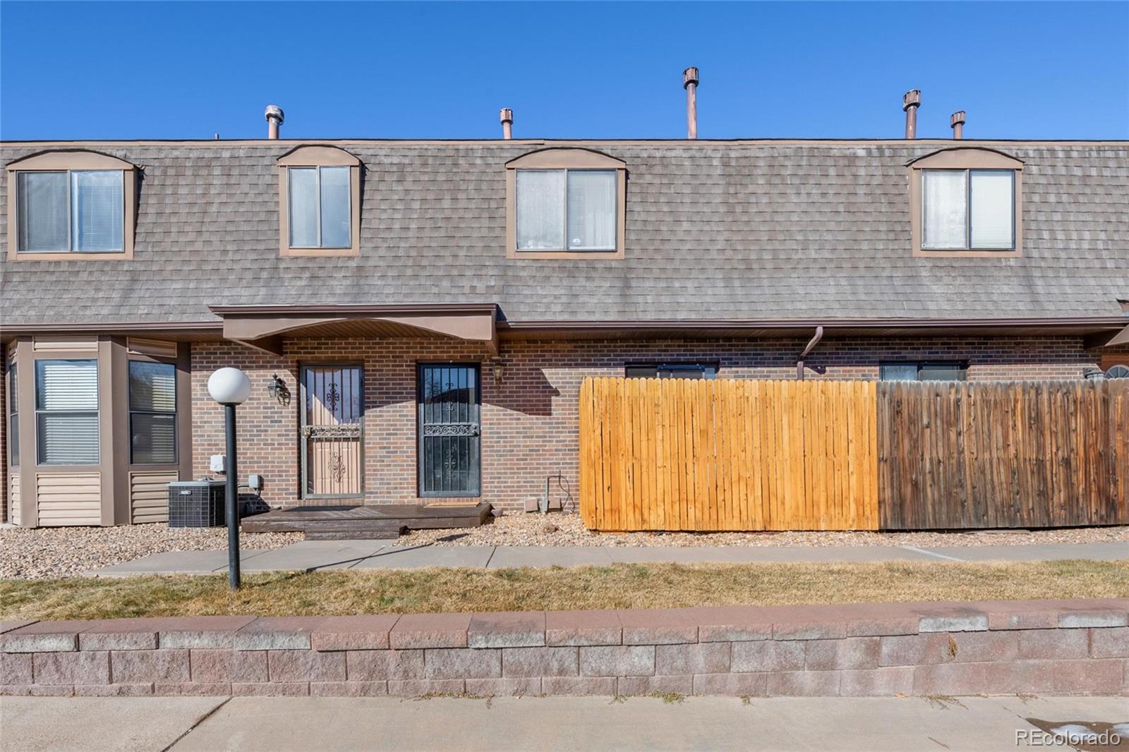 1379 S Idalia Street, aurora&nbsp; House Search MLS Picture