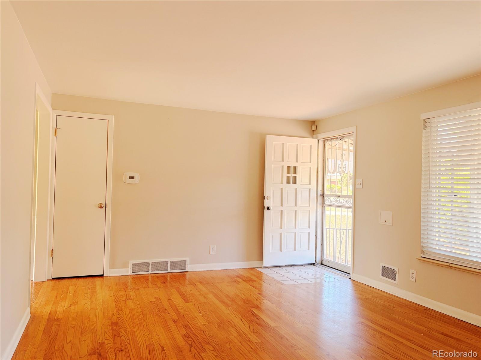 442  Fulton Street, aurora&nbsp; House Search MLS Picture