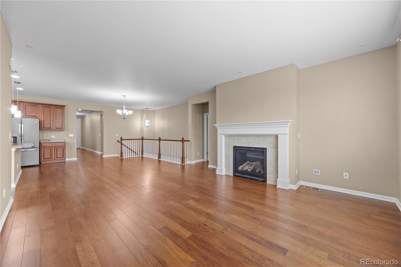 4961 S Versailles Circle, aurora&nbsp; House Search MLS Picture