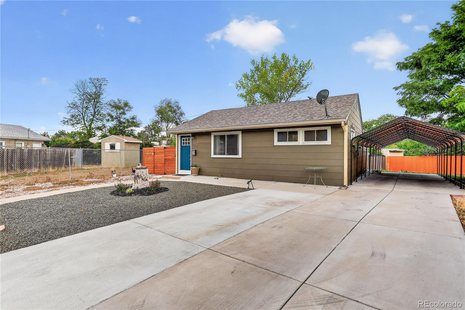 aurora&nbsp; House Search Picture