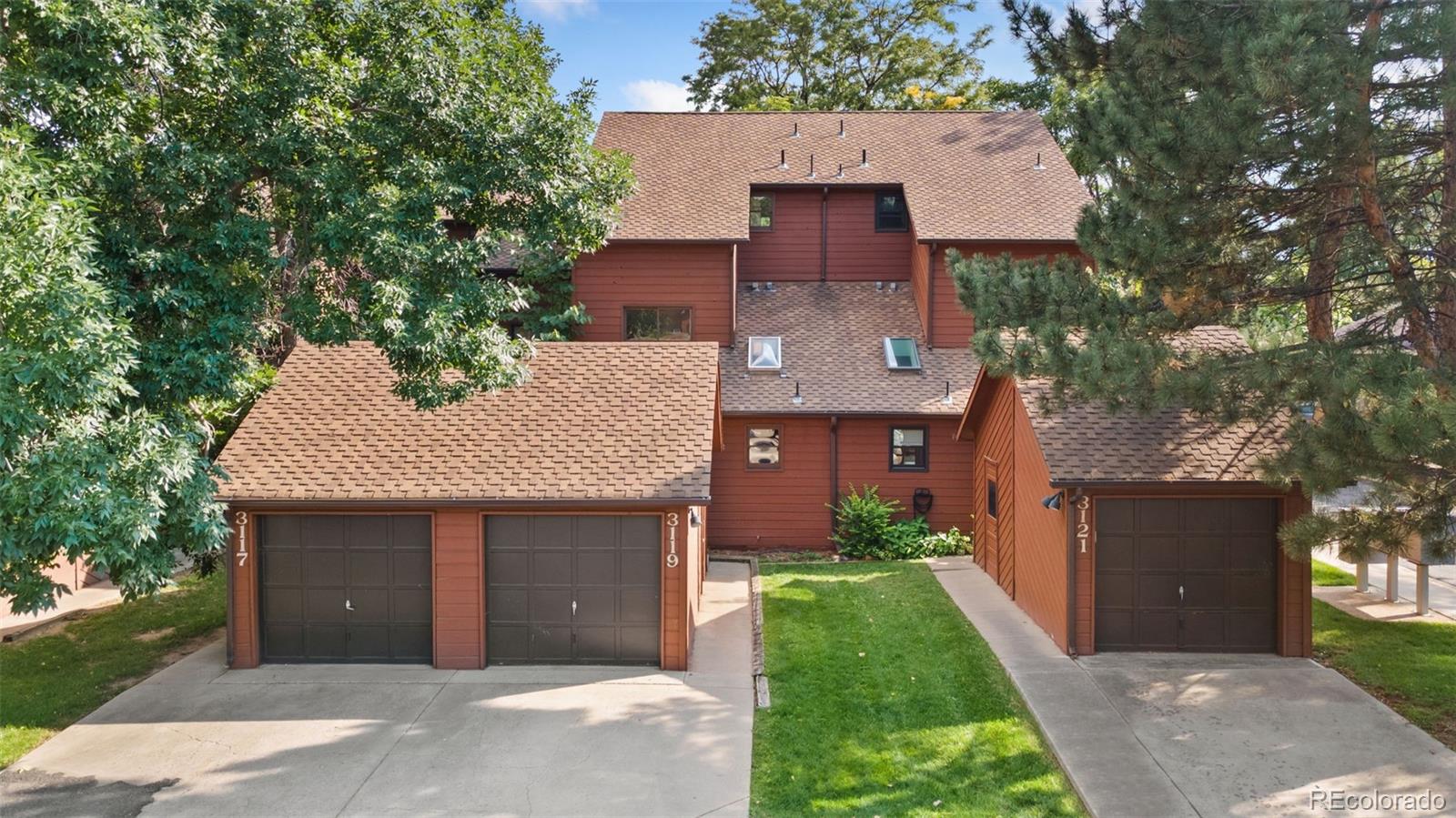  Boulder Home | MLS #: 82818703119  Bell Drive, Boulder Beds: 3 Baths: 3 Price: $669,900
