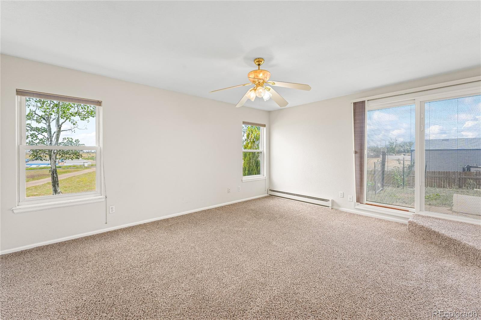21400 E 11th Avenue, aurora&nbsp; House Search MLS Picture
