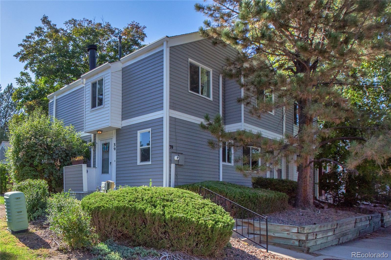 Olde Towne Aurora Condo / Townhome | MLS #: 820454139 S Nome Street , Aurora Beds: 4 Baths: 4 Price: $388,000