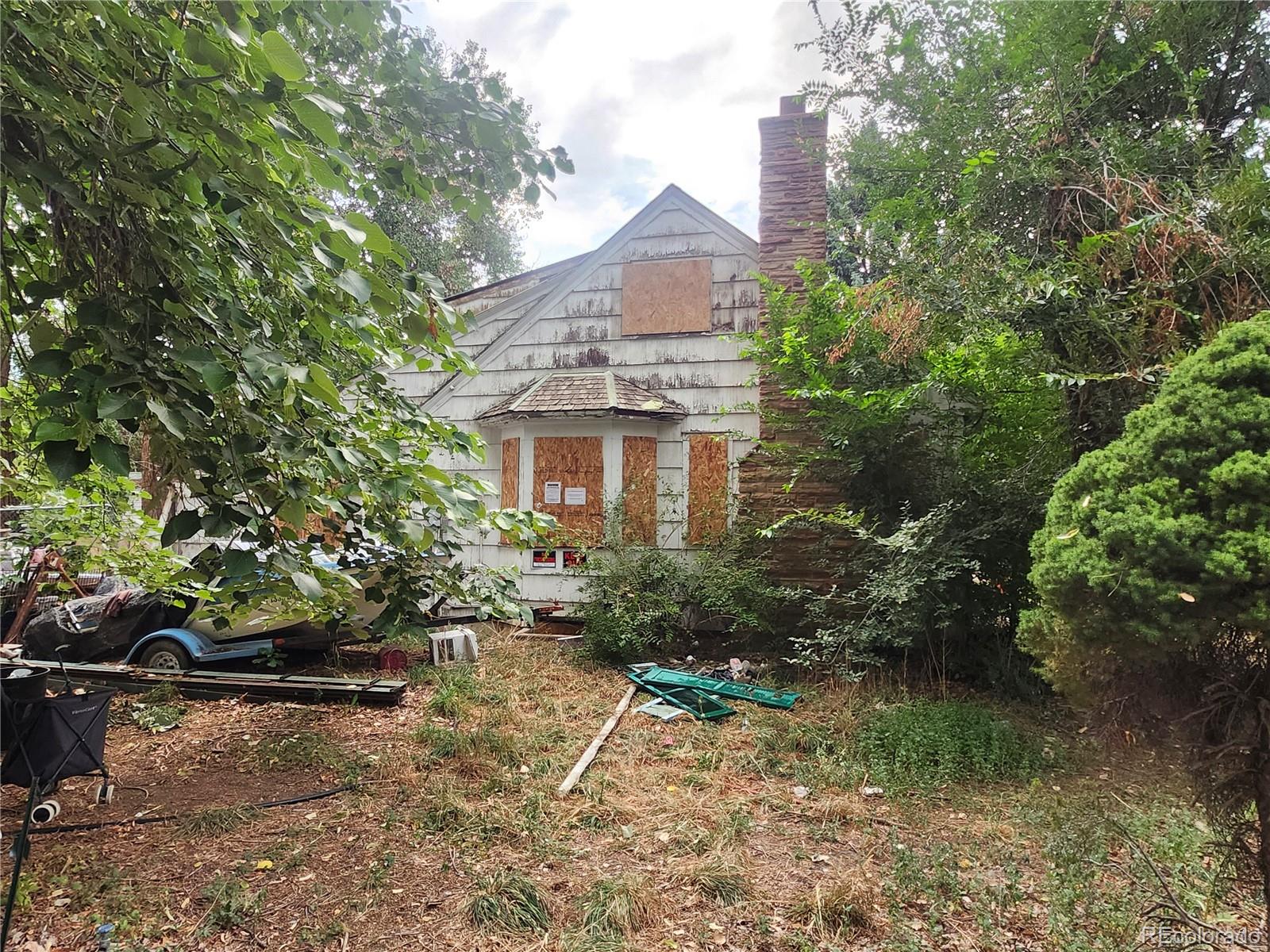  Longmont Home | MLS #: 21143801051  Hover Street, Longmont Beds: 0 Baths: 0 Price: $300,000