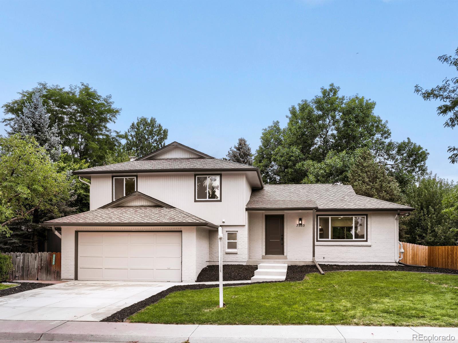  Littleton Home | MLS #: 40671237555 S Madison Circle, Littleton Beds: 4 Baths: 4 Price: $848,800