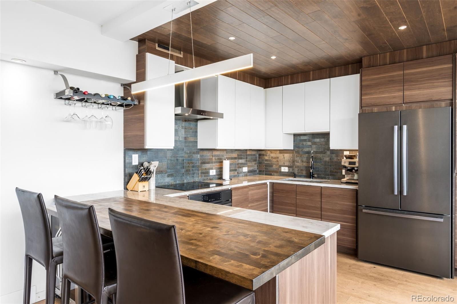  Denver Condo / Townhome | MLS #: 8178277790 N Washington Street 1410, Denver Beds: 2 Baths: 2 Price: $599,000