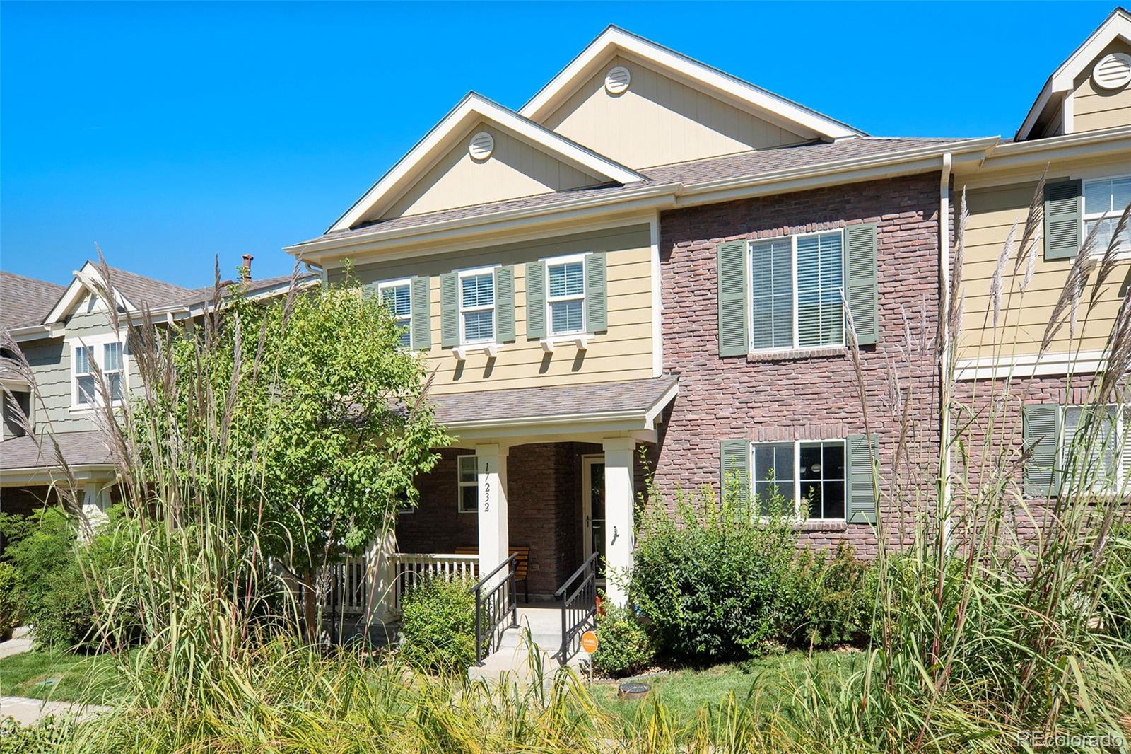 Somerset Village Aurora Condo / Townhome | MLS #: 201492517232 E Kansas Drive , Aurora Beds: 3 Baths: 3 Price: $425,000