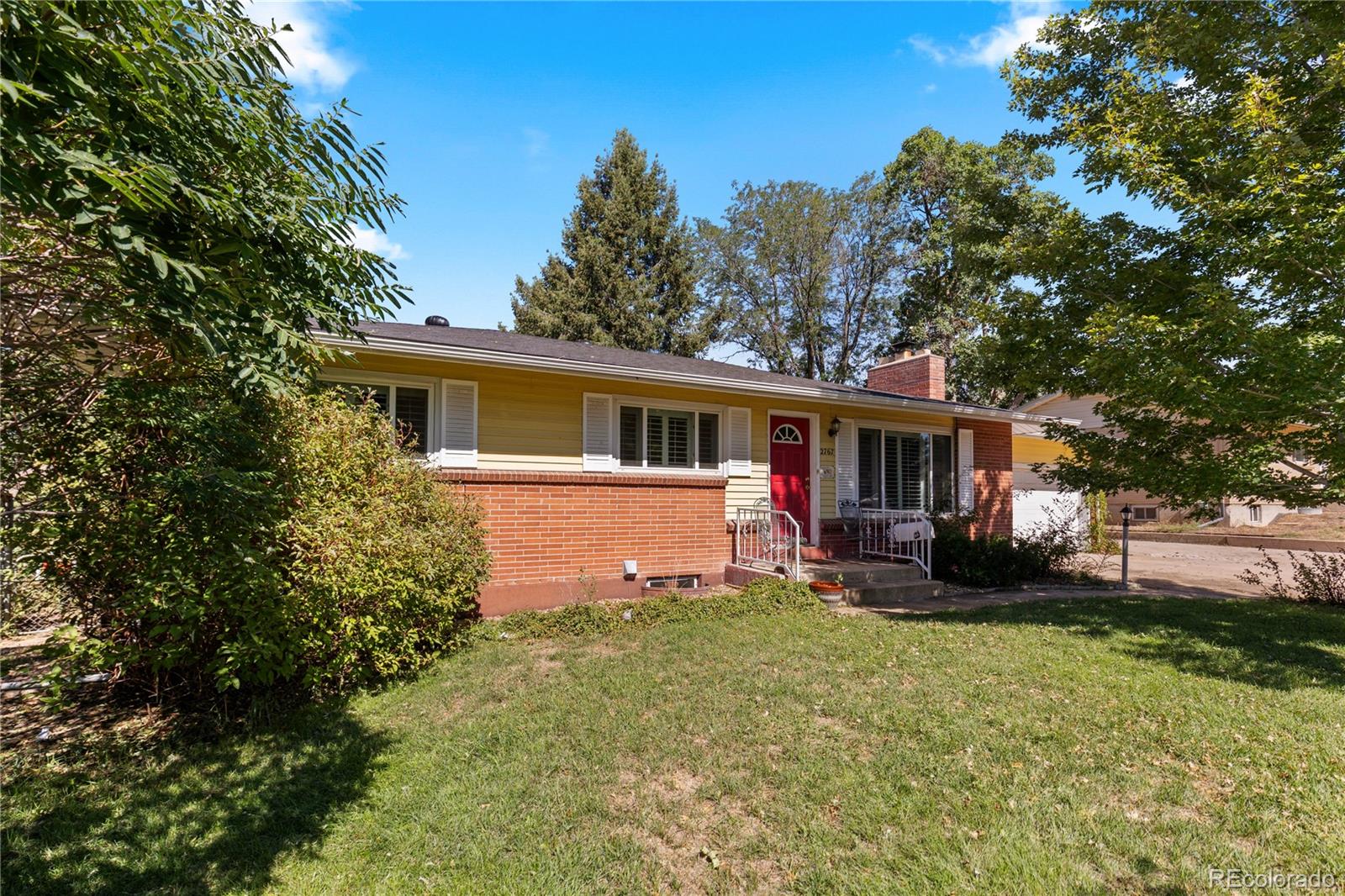 Harvey Park Denver Home | MLS #: 93056312767 S Newton Way, Denver Beds: 4 Baths: 4 Price: $575,000