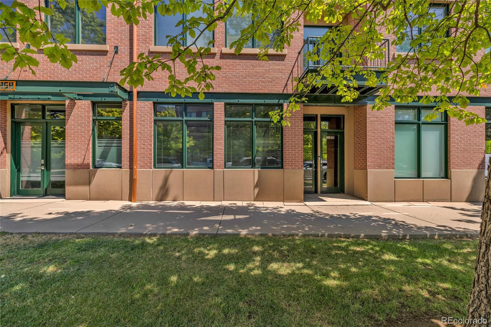  Westminster Condo / Townhome | MLS #: 582962611854  Bradburn Boulevard , Westminster Beds: 2 Baths: 3 Price: $749,000