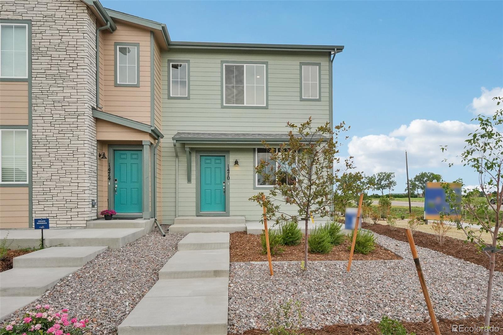 Spring Valley Longmont Home | MLS #: 26018681470  Coral Place, Longmont Beds: 2 Baths: 3 Price: $389,950