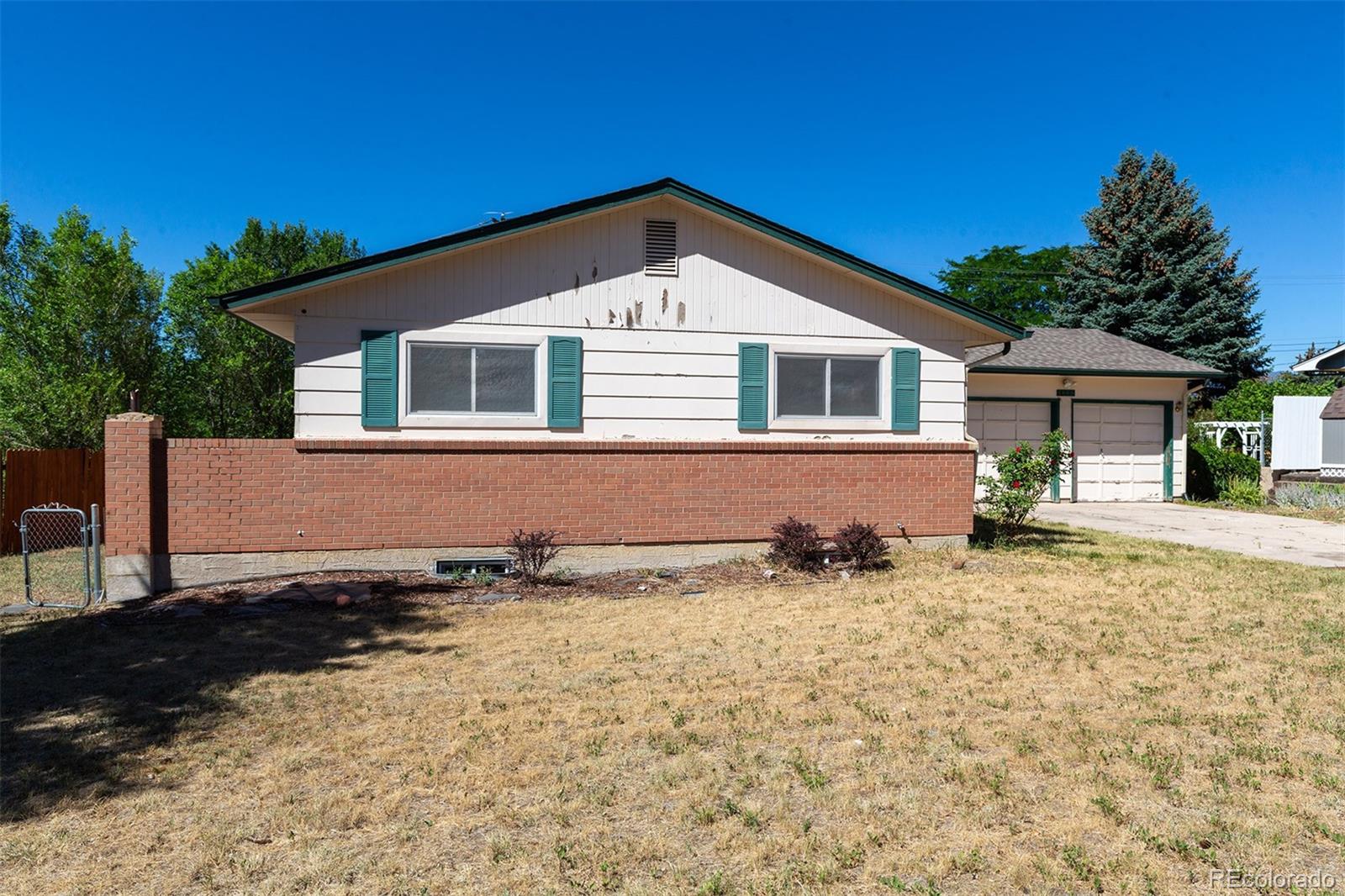 1443  Acacia Drive, colorado springs&nbsp; House Search MLS Picture