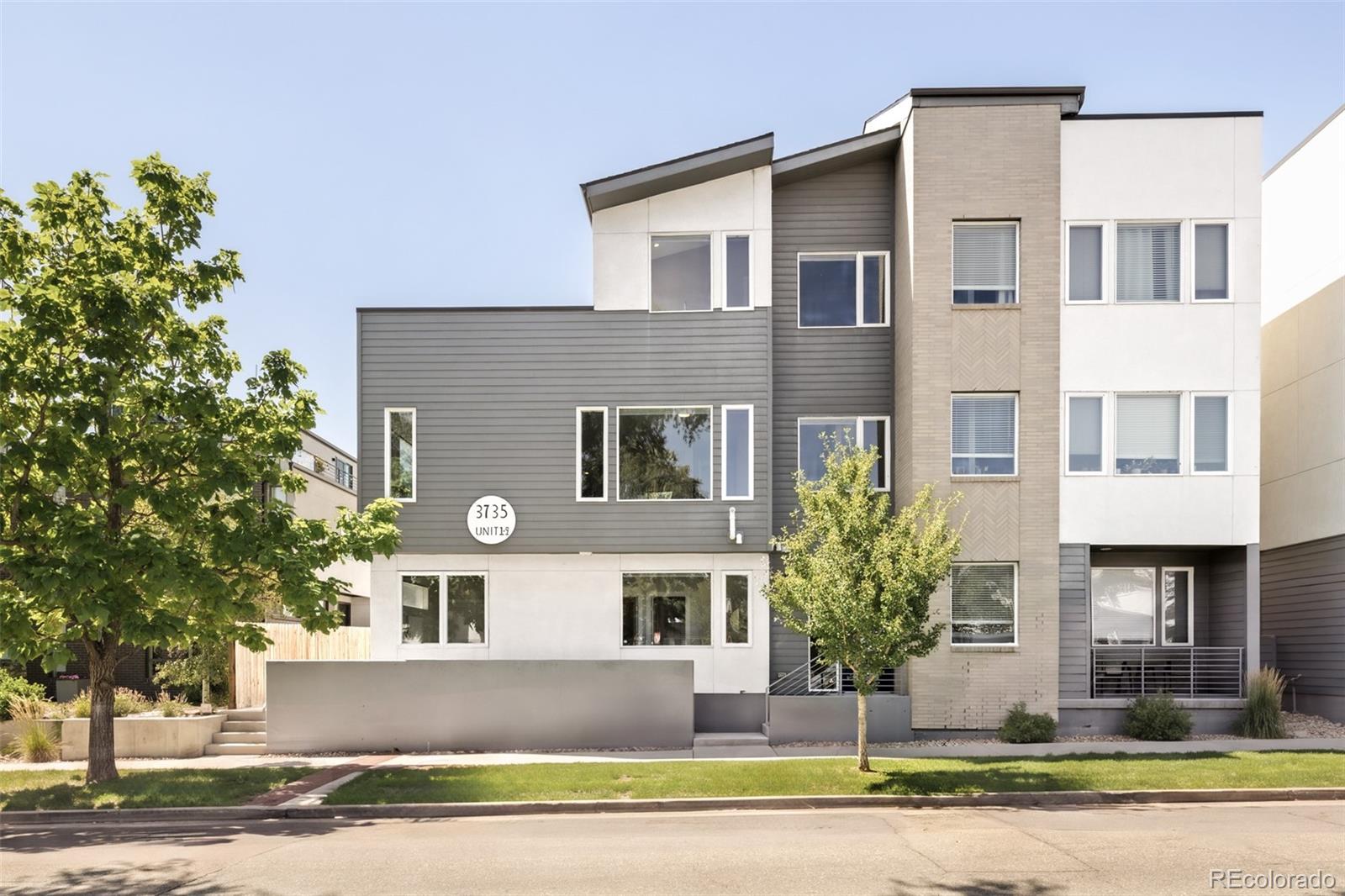  Denver Condo / Townhome | MLS #: 57838163735  Kalamath Street 2, Denver Beds: 3 Baths: 4 Price: $915,000