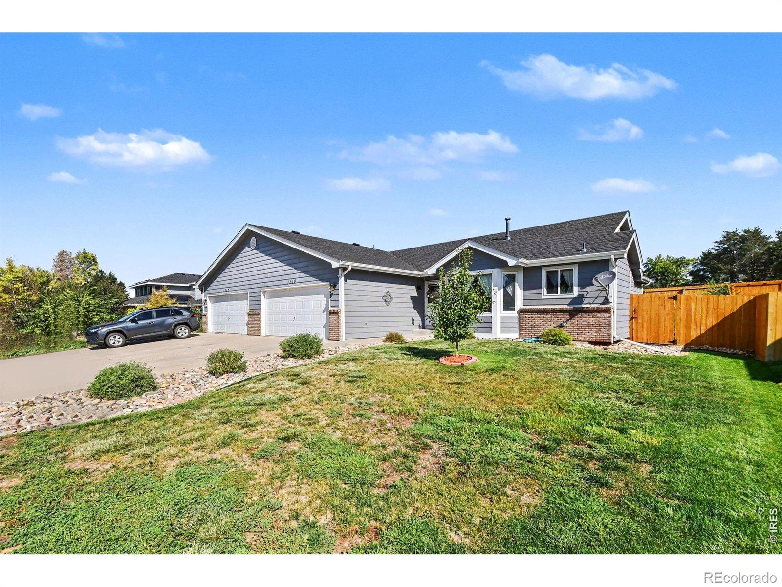  Johnstown Home | MLS #: 45678910667051210  Country Acres Court, Johnstown Beds: 3 Baths: 2 Price: $415,000