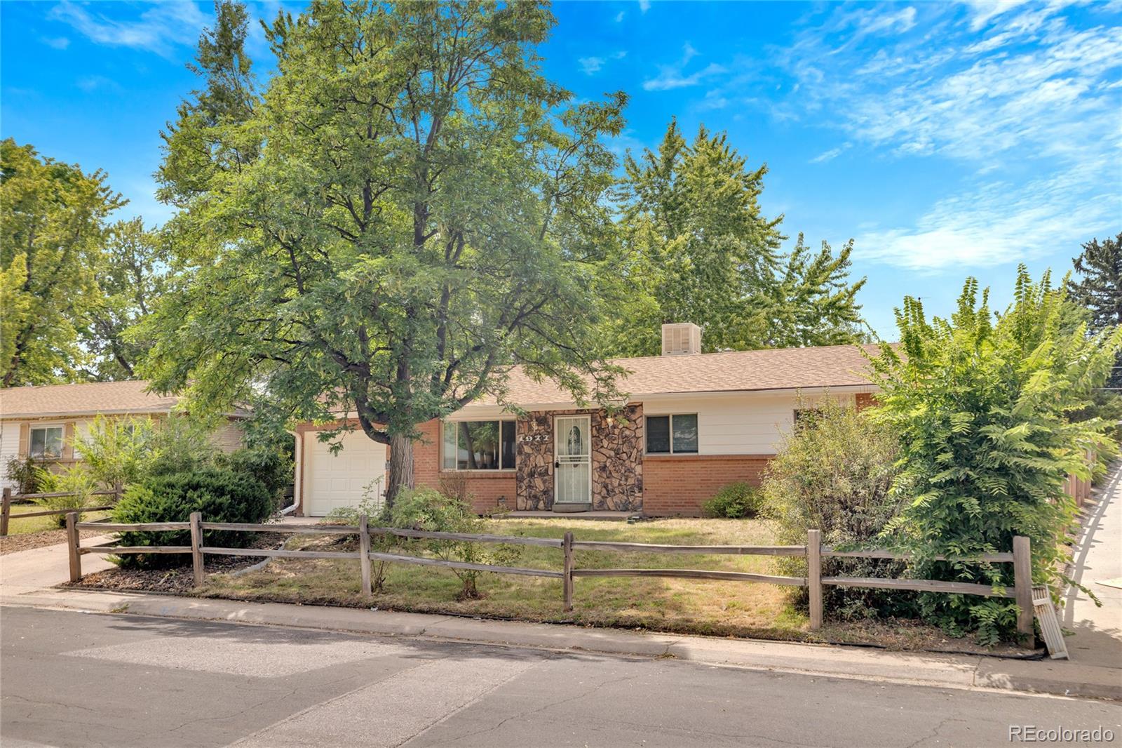  Lakewood Home | MLS #: 49704631977 S Newton , Lakewood Beds: 5 Baths: 2 Price: $575,000