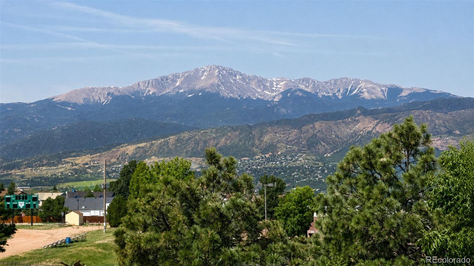 2830  Bethune Court, colorado springs&nbsp; House Search MLS Picture