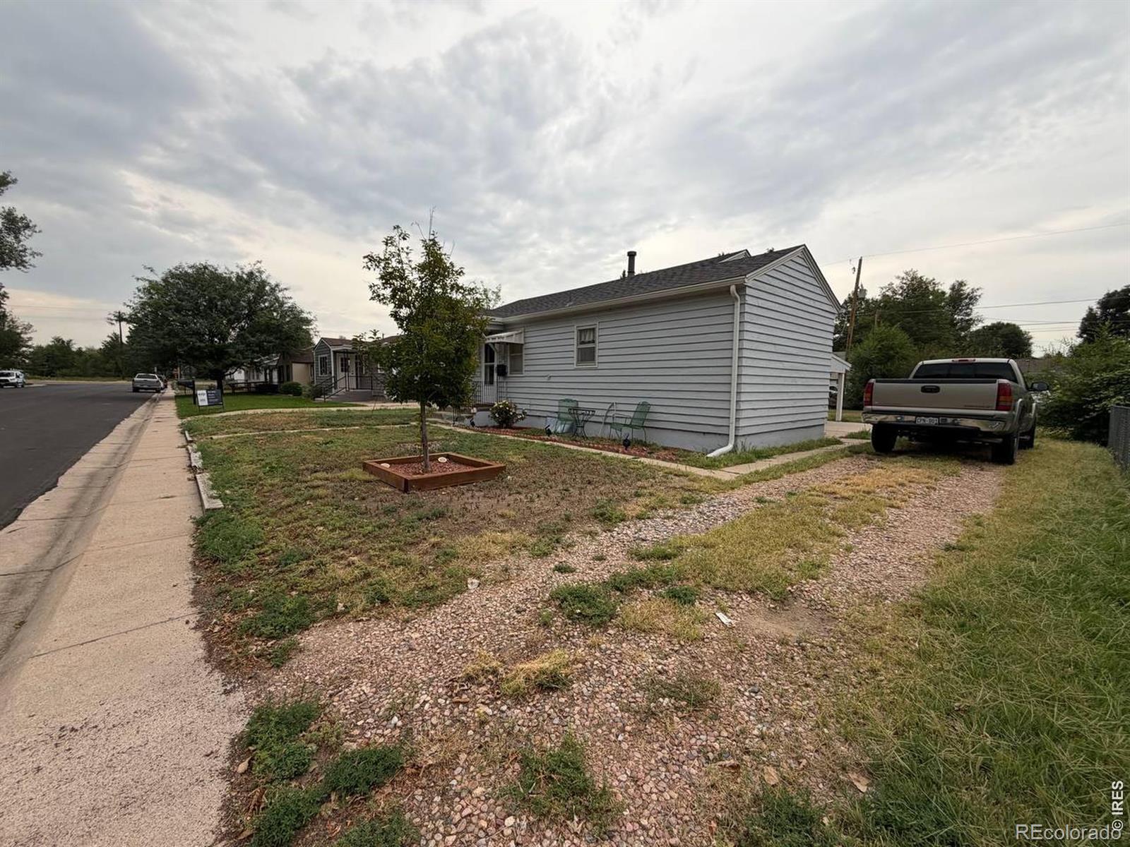 brush&nbsp; House Search Picture