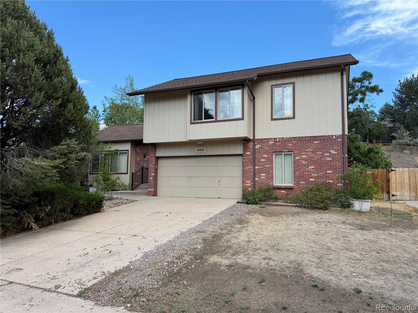  Littleton Home | MLS #: 77774657244 S Houstoun Waring Circle, Littleton Beds: 4 Baths: 3 Price: $675,000