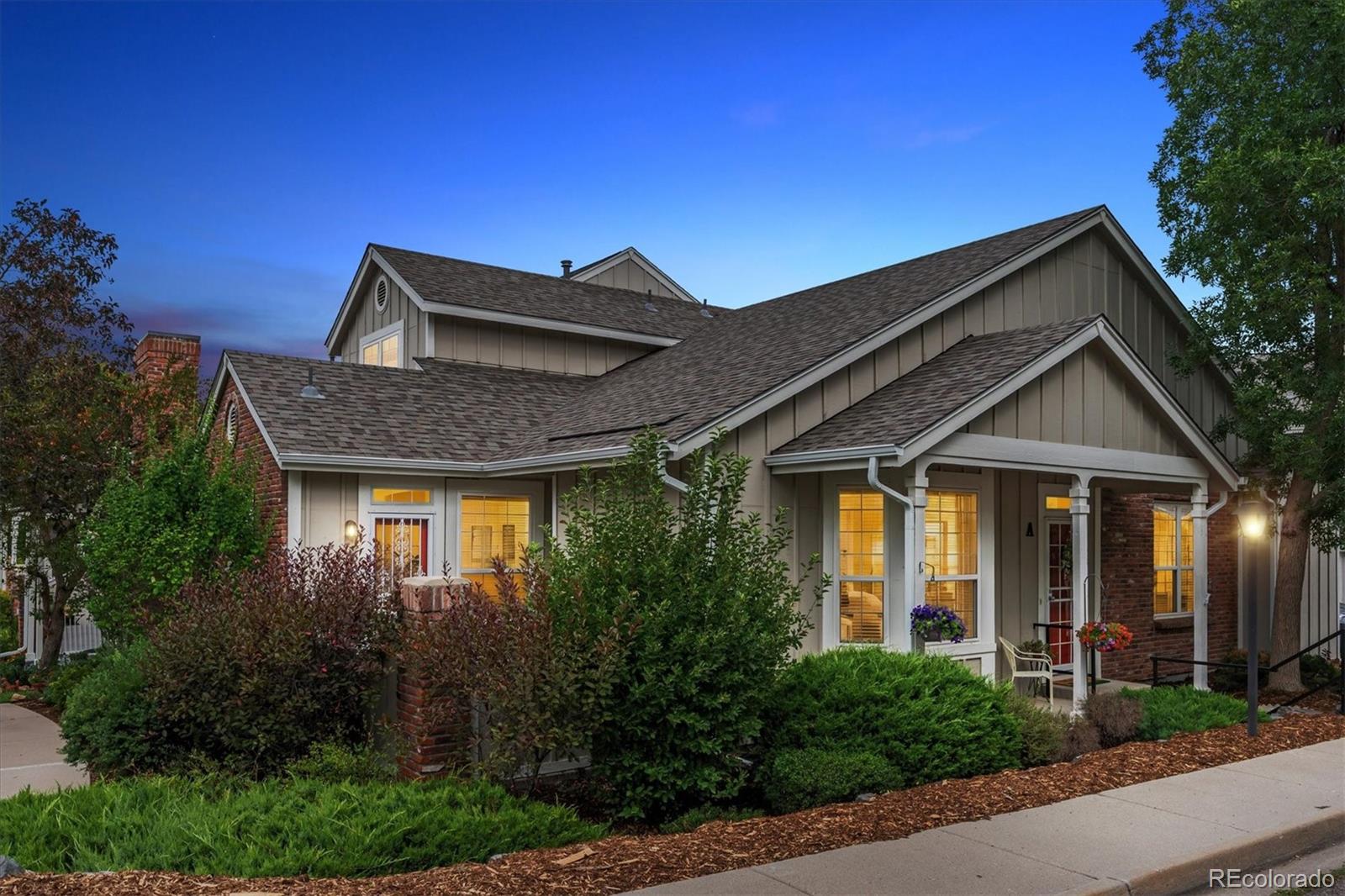 Littleton Condo / Townhome | MLS #: 36997192976 W Long Drive A, Littleton Beds: 3 Baths: 4 Price: $595,000