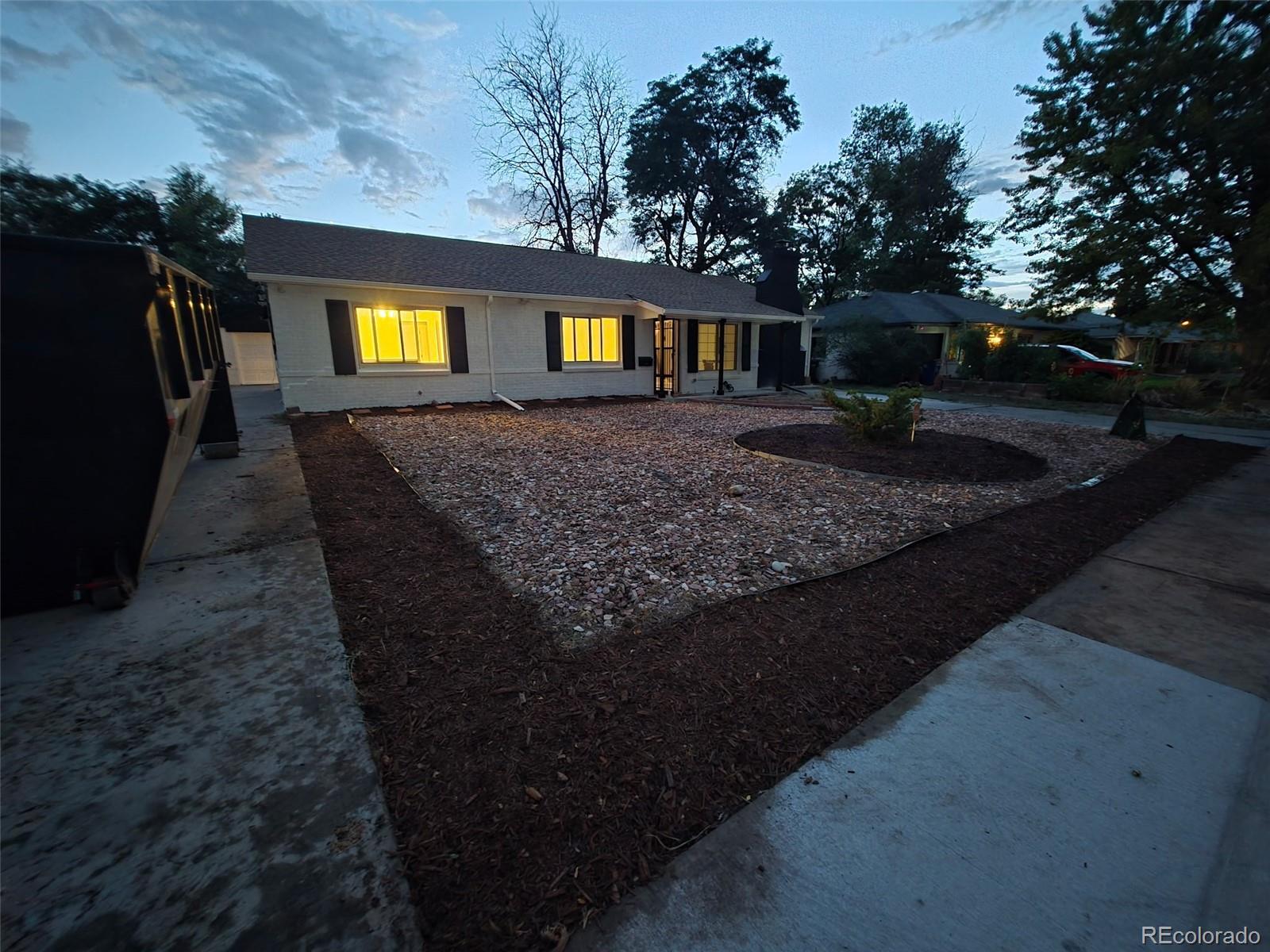 aurora&nbsp; House Search Picture