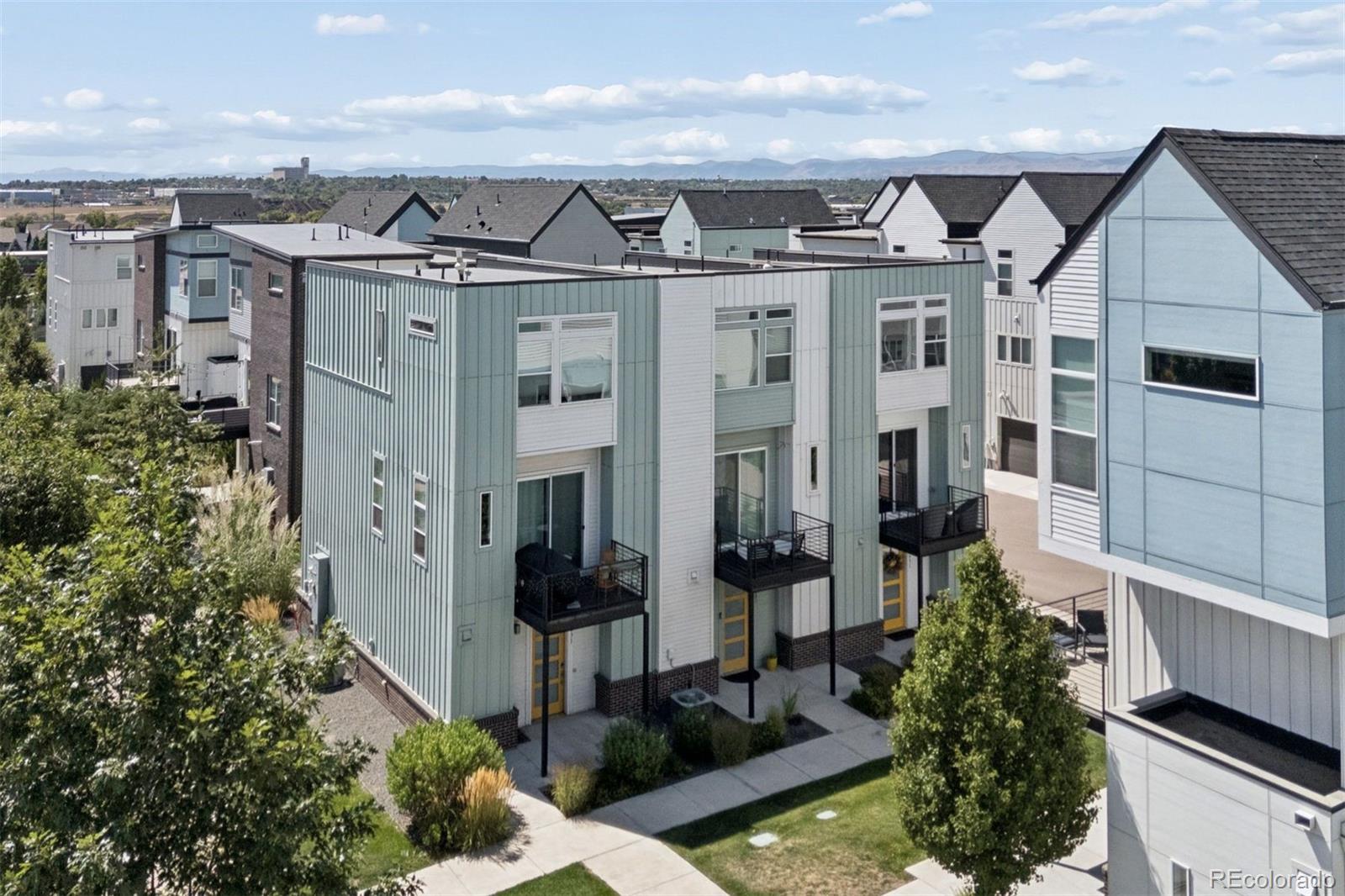  Denver Condo / Townhome | MLS #: 61309011651 W 67th Circle , Denver Beds: 2 Baths: 3 Price: $475,000