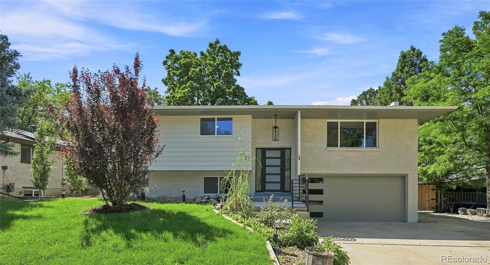  Arvada Home | MLS #: 61366139522 W 64th Place, Arvada Beds: 4 Baths: 3 Price: $719,900