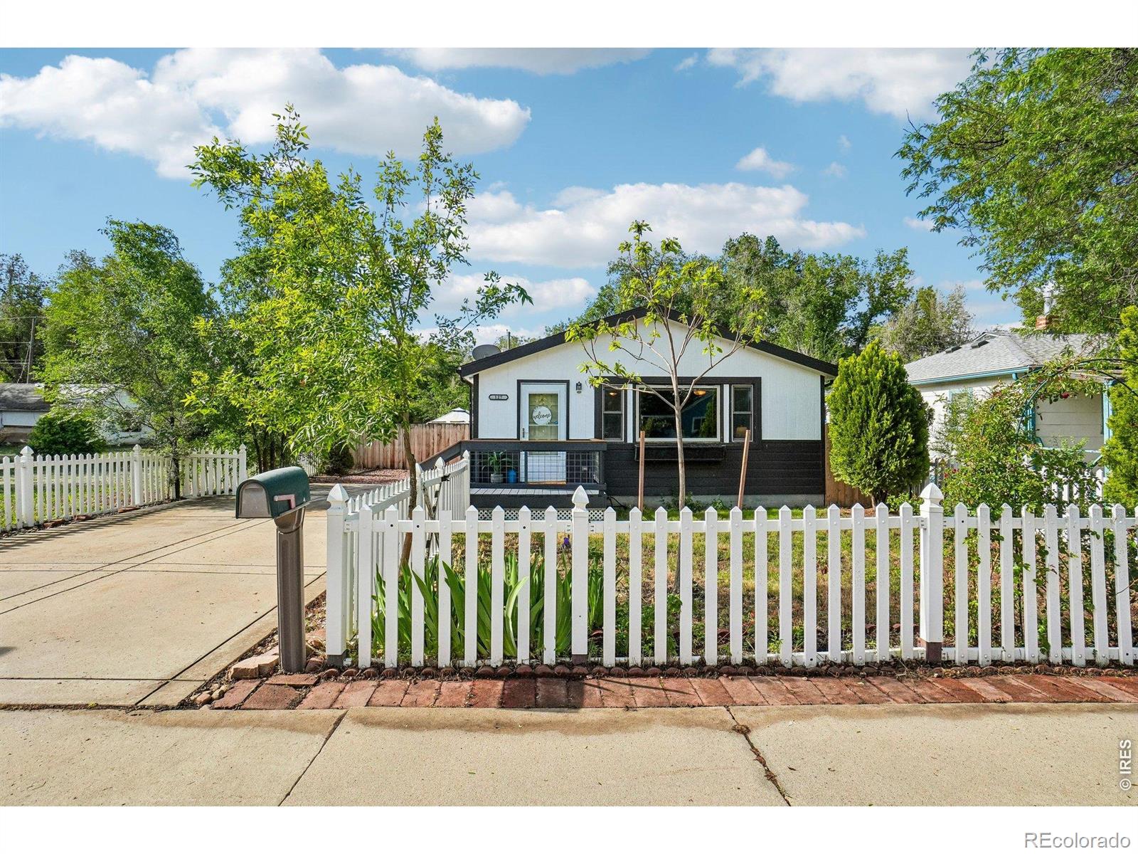 127 E Saint Clair Avenue, longmont&nbsp; House Search MLS Picture