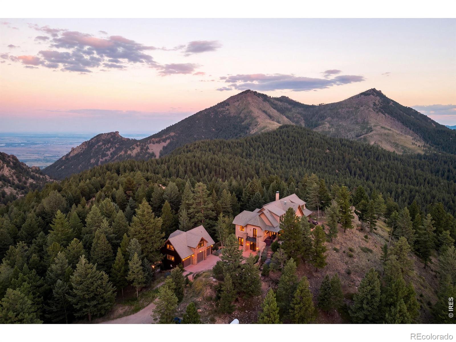 boulder&nbsp; Mansions Search Picture